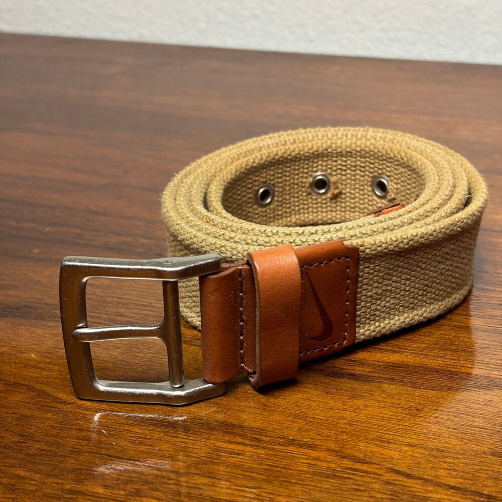 Nike Golf Belt Mens 42 Brown Khaki Canvas Genuine Leather Swoosh Grommet